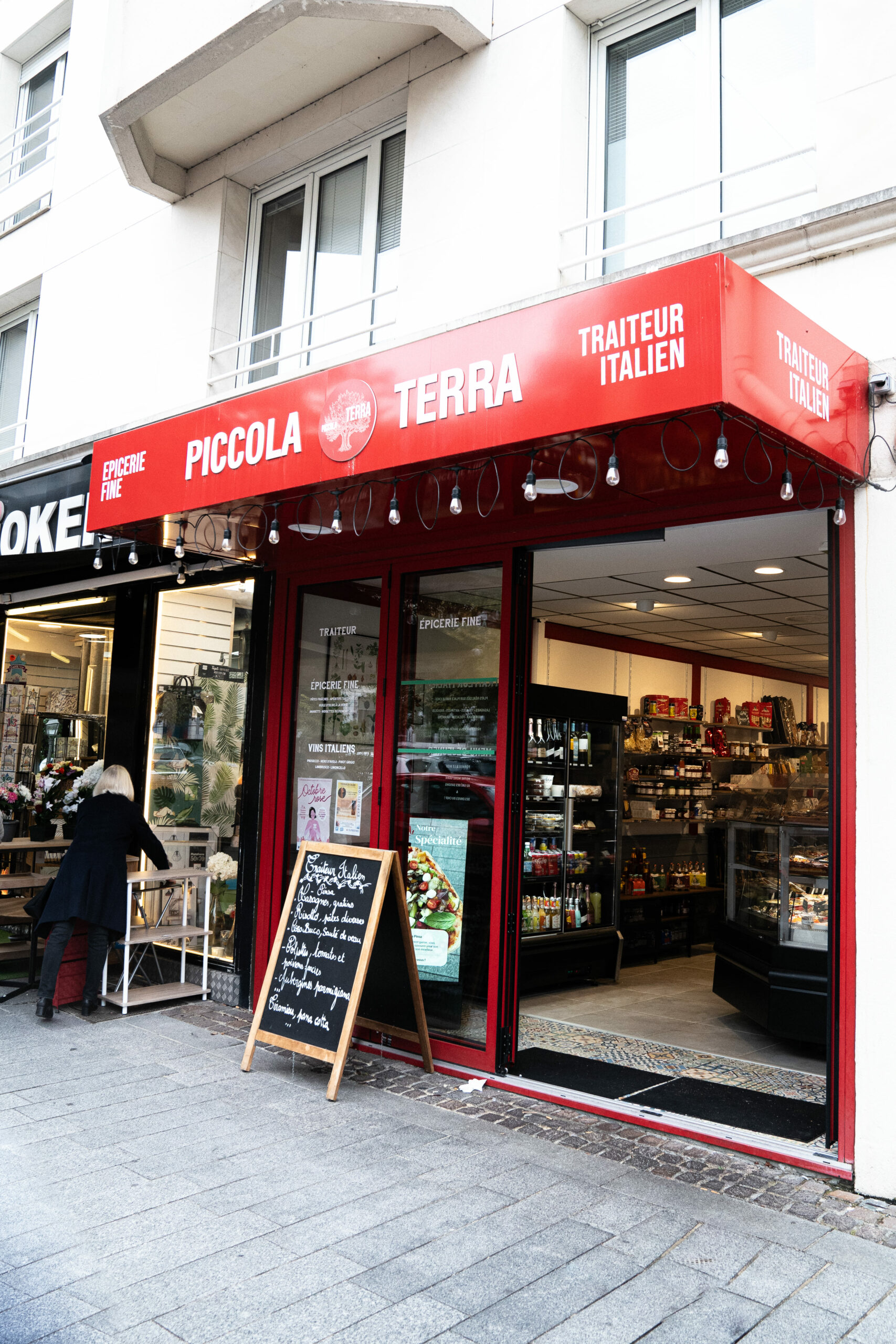 TRAITEUR ITALIEN À LEVALLOIS PERRET - PICCOLA TERRA, traiteur italien où sont fabriqués des mets raffinés sur place par leurs chefs de cuisine